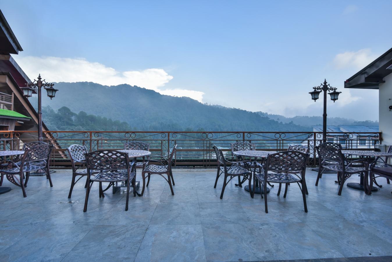 DLS Dalhousie valley resort